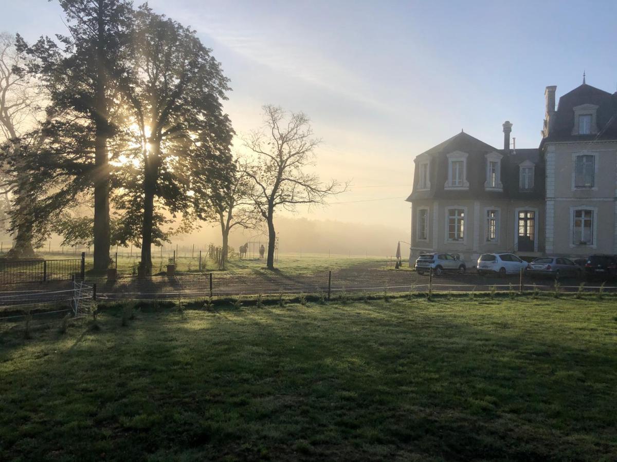 Chambre Romantique Dans Le Chateau De La Bouchatte Chazemais Eksteriør bilde