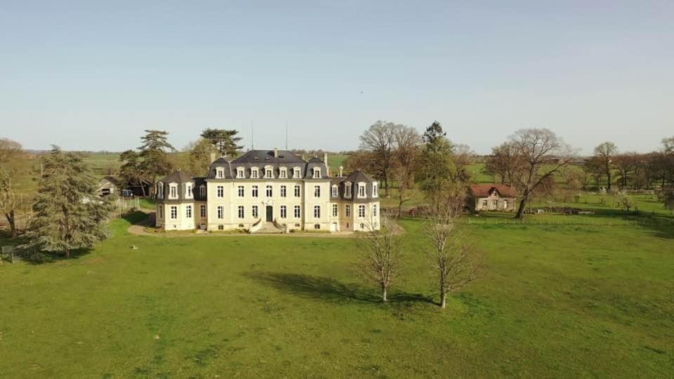 Chambre Romantique Dans Le Chateau De La Bouchatte Chazemais Eksteriør bilde