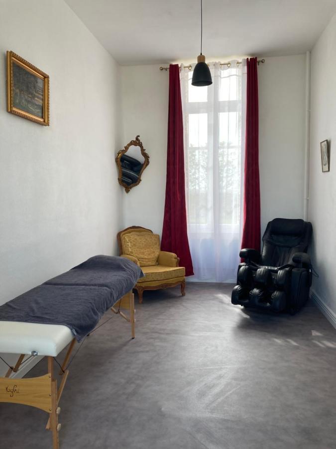 Chambre Romantique Dans Le Chateau De La Bouchatte Chazemais Eksteriør bilde